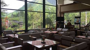 ロビーラウンジ / 7