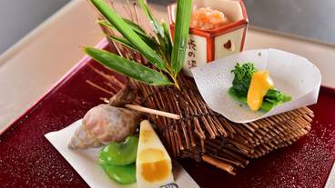 食事・飲み物 / 8