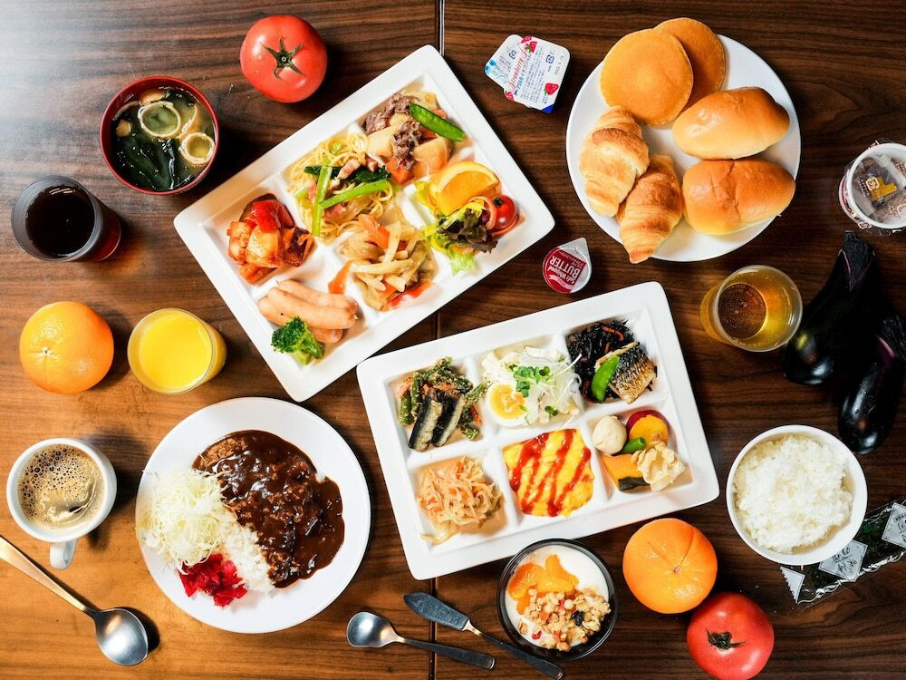 朝食