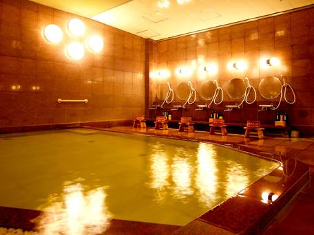 京都 嵐山温泉 渡月亭 / 3