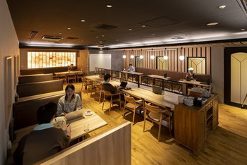 朝食バイキングでビタミンチャージ3512125