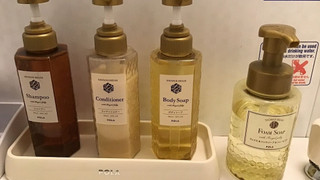 スタンダードルーム（大人2名用）ダブルベッド1台　喫煙可