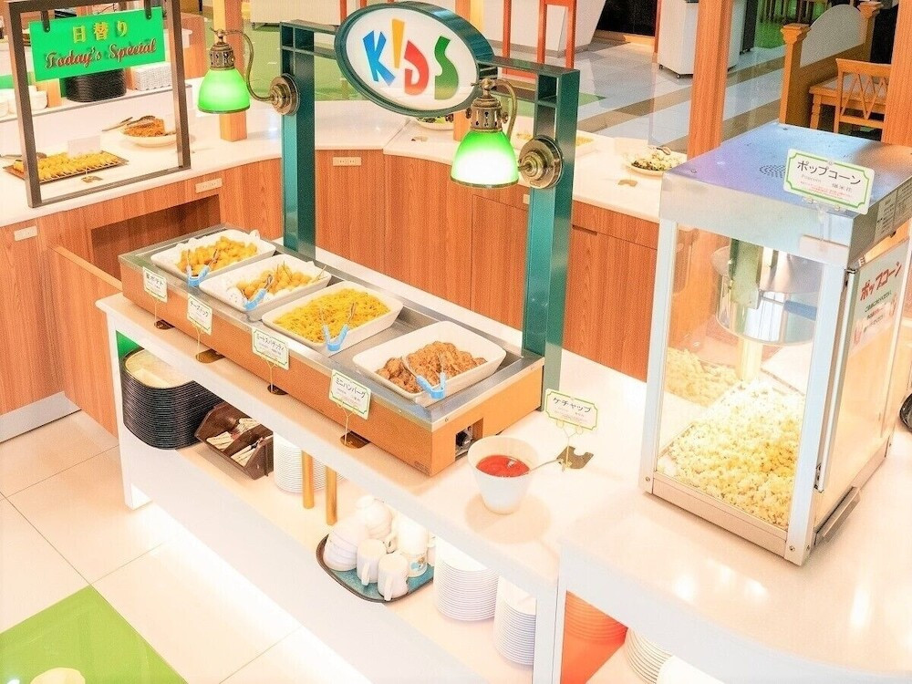 遊具つきプールで大はしゃぎ！夕食の綿あめとカキ氷で屋台気分♡3495106