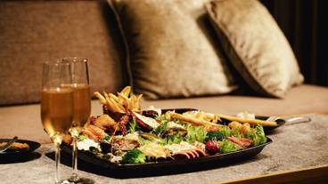 食事・飲み物 / 18