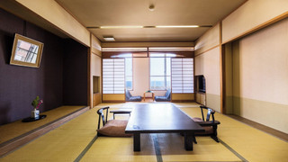 和室明亭ラージ12畳55sqm 禁煙 (別府湾側2-5階バスタブ付)