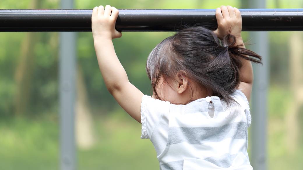 街の喧騒を離れて
朝のきらめく公園へ / 4