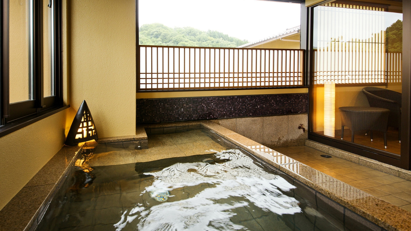 別邸貸切風呂　別邸宿泊者限定②