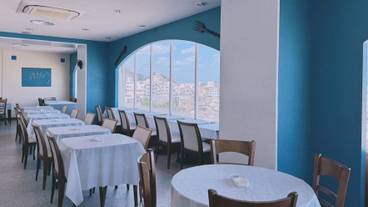 朝食スペース / 9