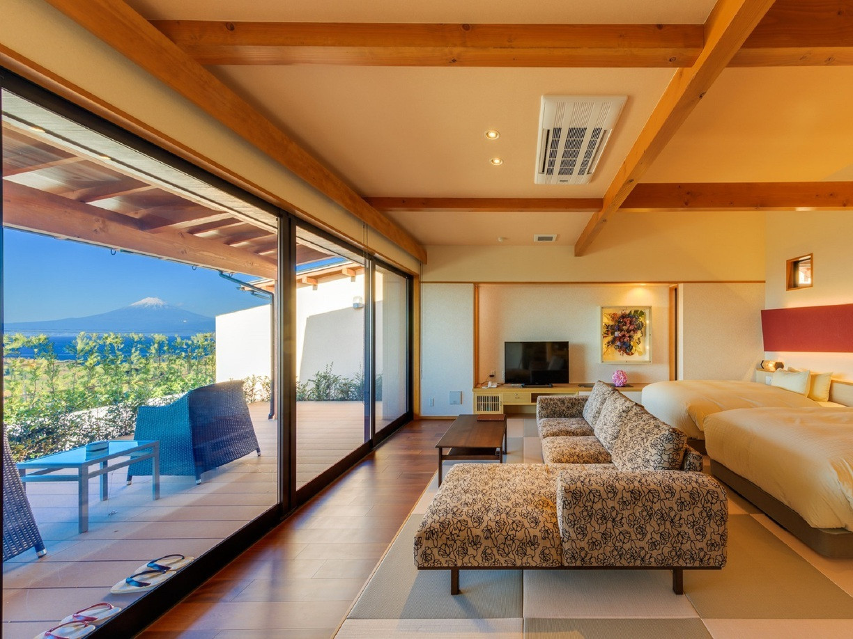 夕陽に海鮮、オーシャンビューで心身ともに癒されるひとときを3459406