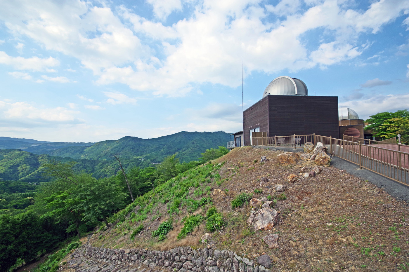 福岡県八女市星野村の天文台がある星の文化館
