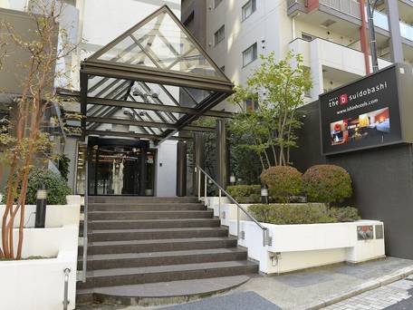 the b 水道橋（ザビー すいどうばし） / 4