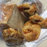 パン やまに（パンヤマニ）