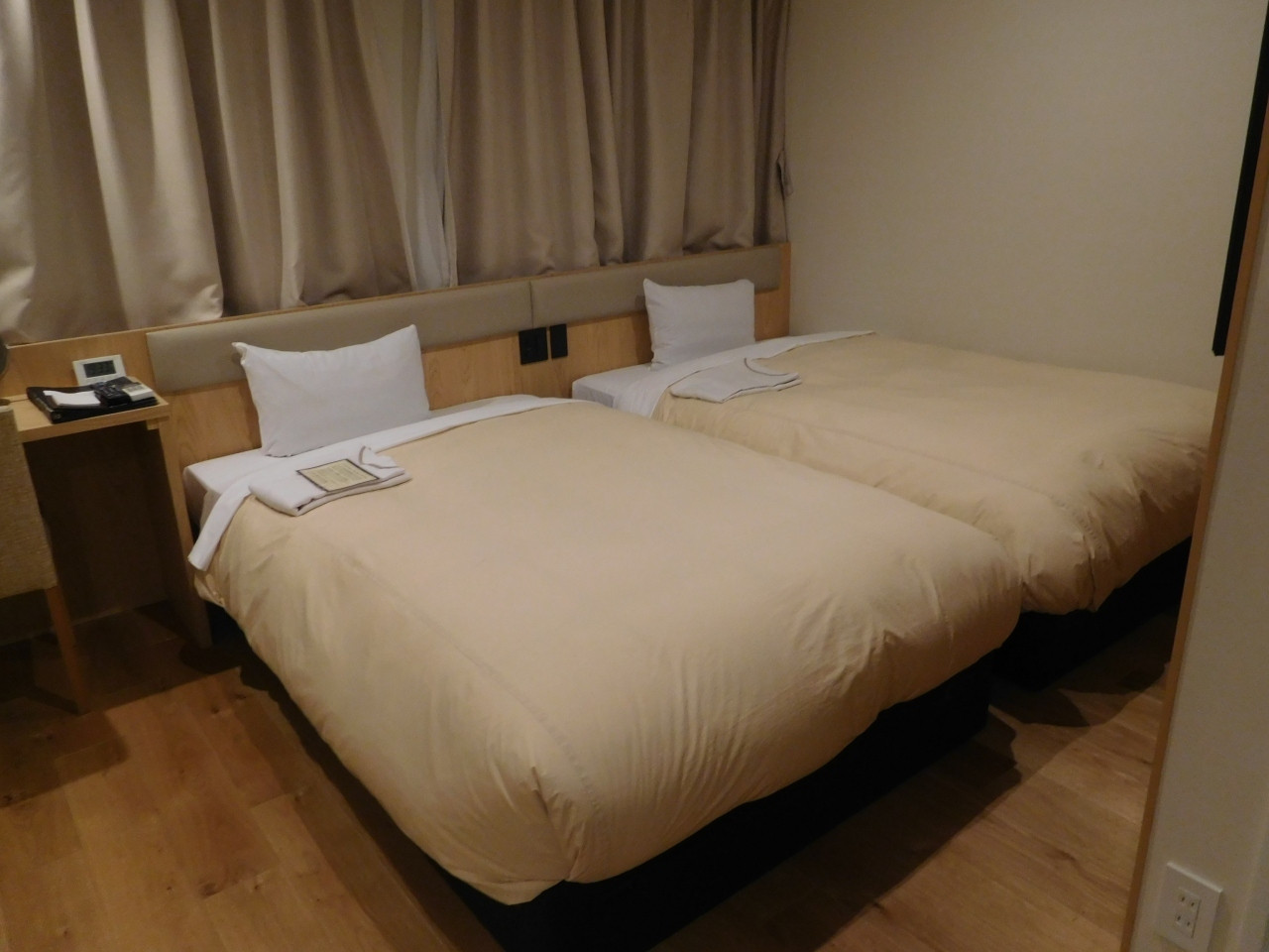 フローリングの客室で靴を脱ぎリラックス♪洗濯機&乾燥機が無料3568822