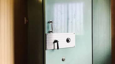 カラオケ ルーム / 4