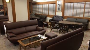 ロビー応接スペース / 8