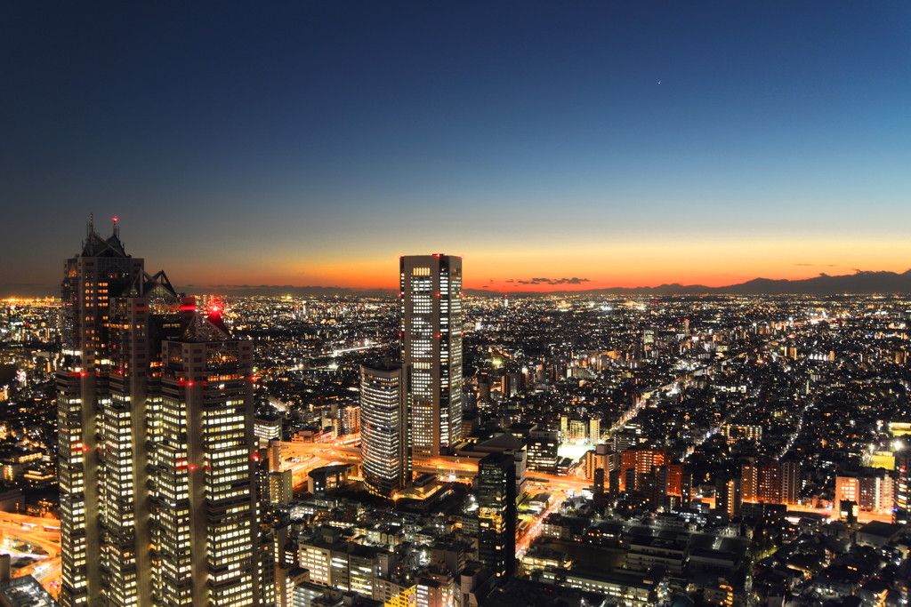 23.無料で楽しめる展望台「東京都庁展望室」2341444
