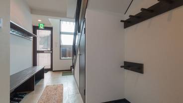 内部エントランス / 3