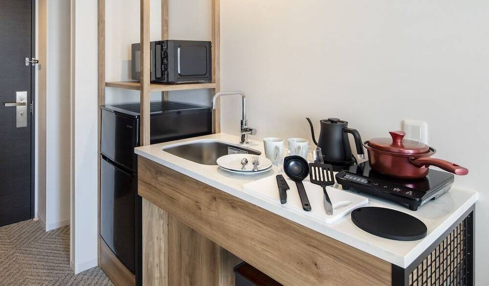 客室のミニキッチン一例 / 5