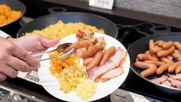 朝食ビュッフェ / 13