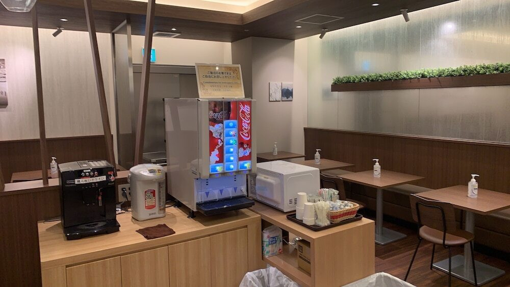 レストラン