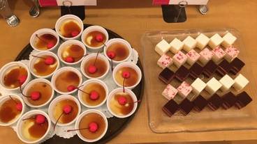 食事・飲み物 / 1