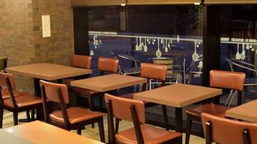 朝食スペース / 11