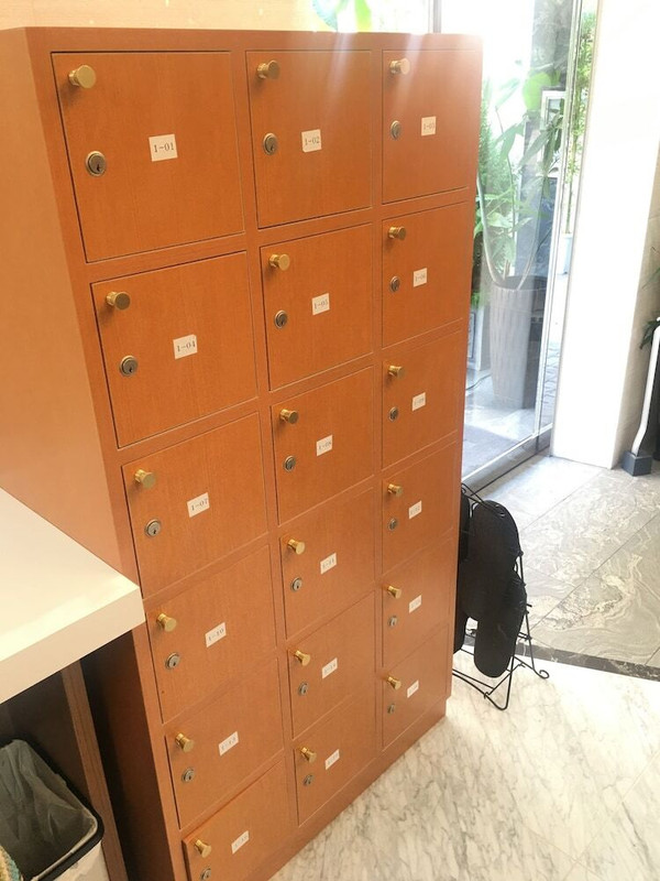 ロビー応接スペース