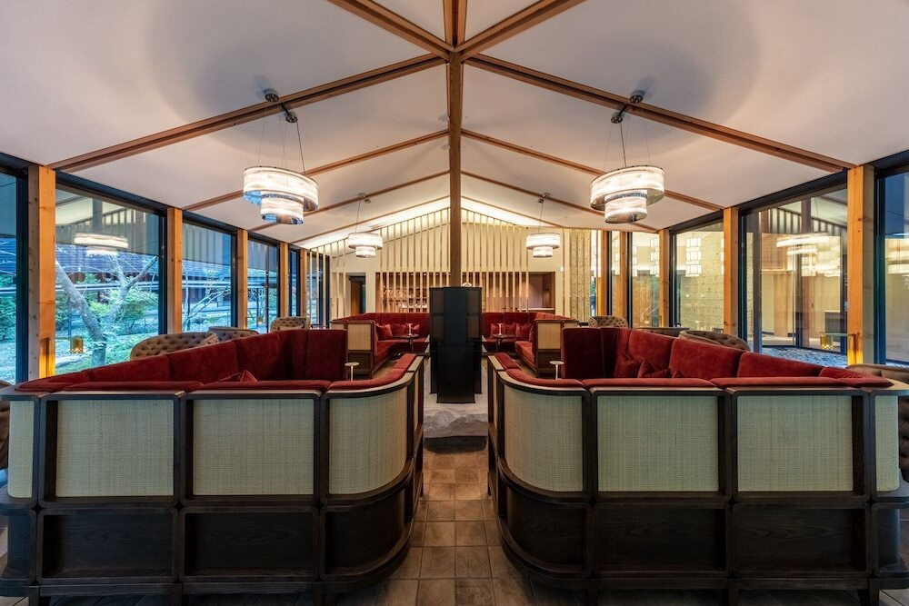 背筋が伸びるような気品に満ちたラグジュアリーホテル3995107