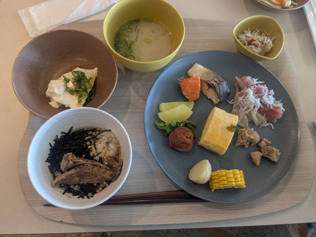 朝食