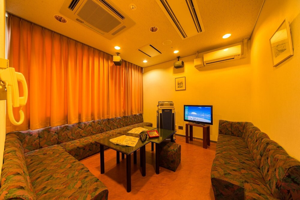 カラオケ ルーム