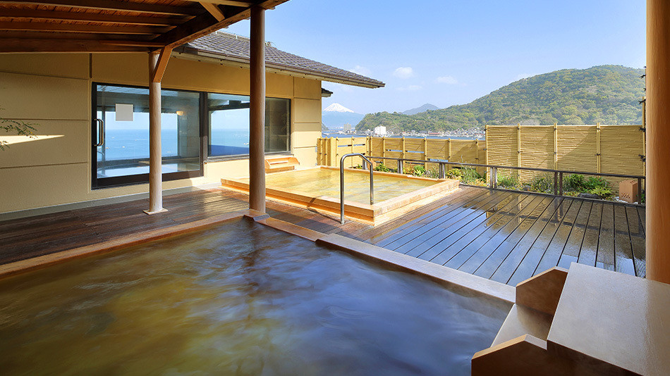 海と富士絶景の美食宿 伊豆・三津浜 松濤館(ウミトフジゼッケイノビショクヤド イズ・ミトハマ ショウトウカン) / 1