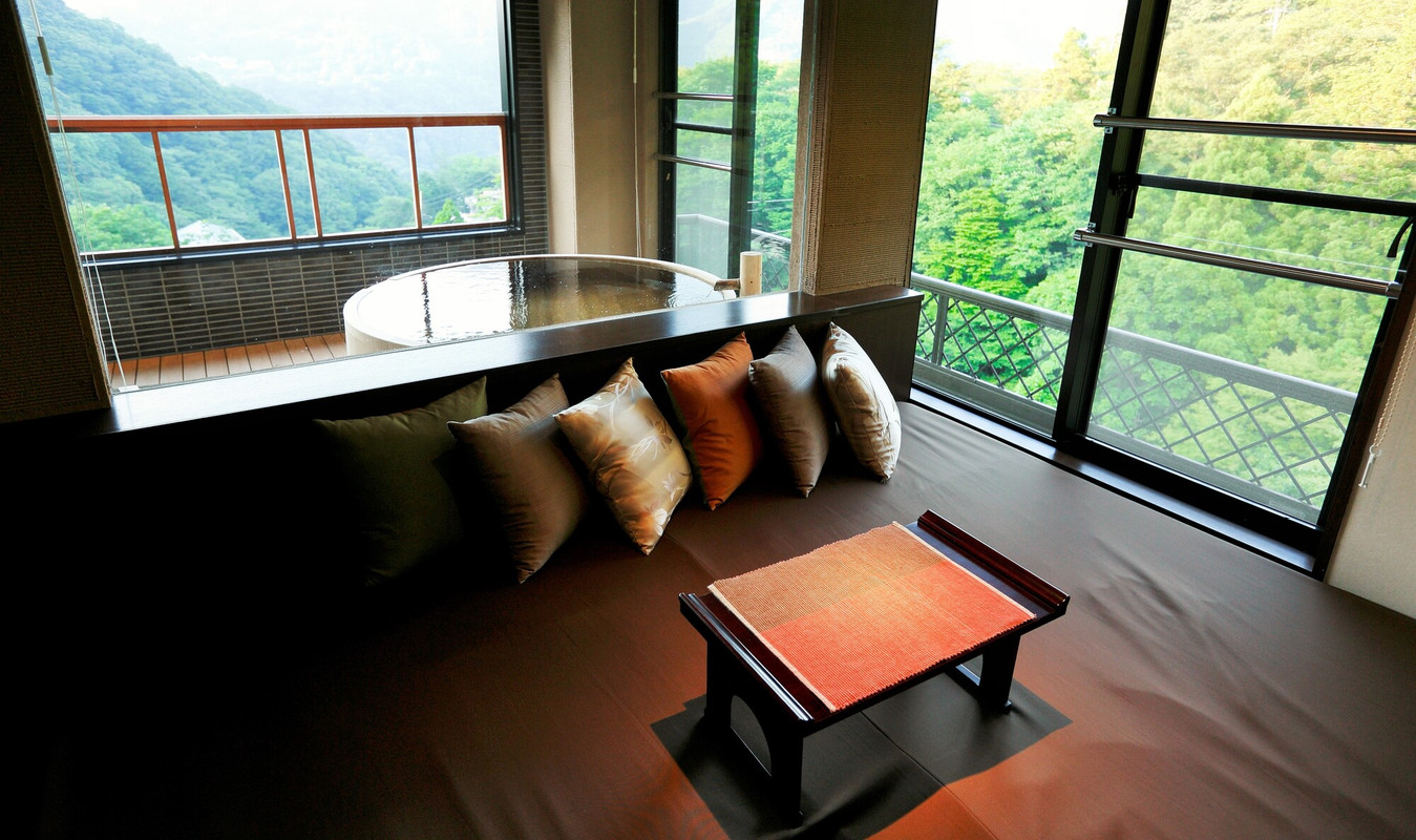 箱根七瀬（ハコネナナセ） / 5