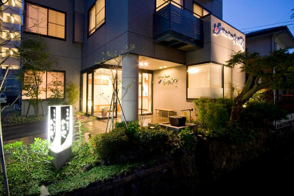 湧水のせせらぎで「＋癒し」の効果倍増♡3501860