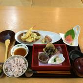 関門海峡を一望できる絶景の宿 満珠荘（山口県 旅館） / 3