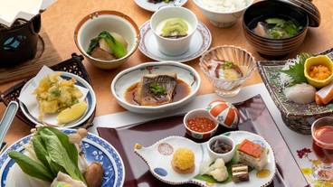 食事・飲み物 / 5