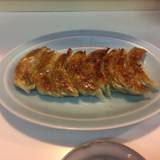 餃子飯店(ギョウザハンテン)