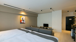 デラックス スタジオスイート (601)