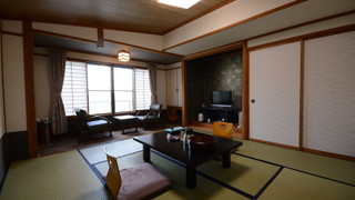 和室8畳 禁煙(共有大浴場・露天風呂)