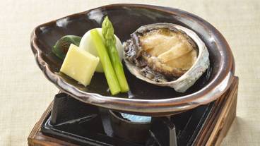 食事・飲み物 / 3