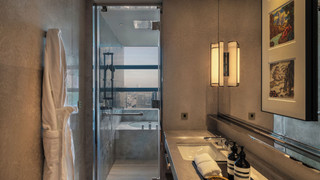 プレミア ルーム キングベッド 1 台