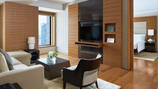 スイート 1 ベッドルーム クラブラウンジ利用可