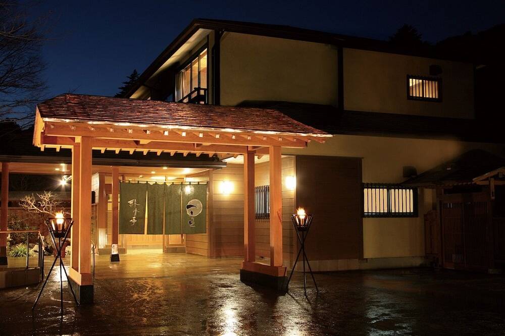 旬彩の宿 緑水亭