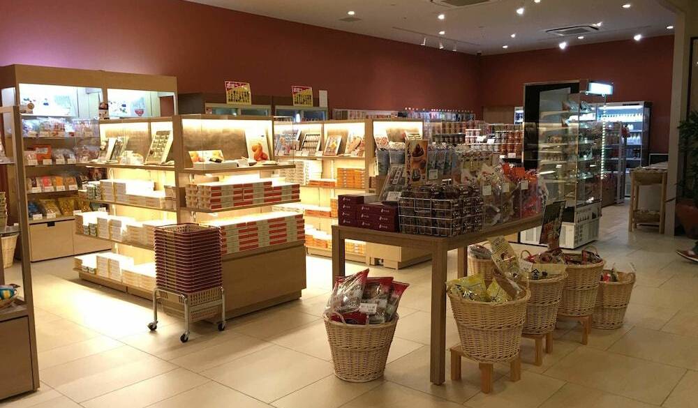 売店 / 1