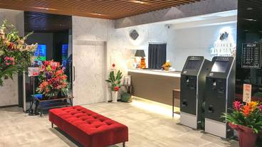 ロビー応接スペース / 3