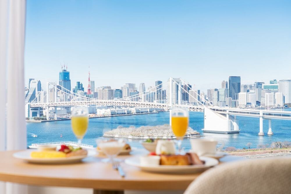 お台場の景色を一望！朝食はわんちゃんと一緒にお部屋で♪3928259