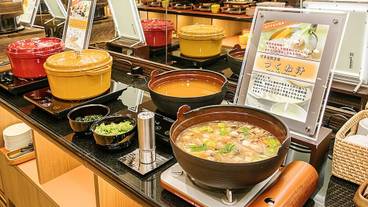 朝食ビュッフェ / 18