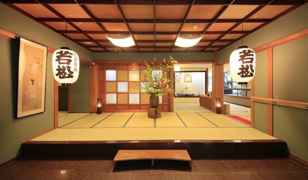 玄関 / 4