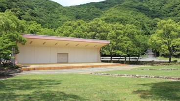 施設内の設備 / 2