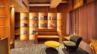 ライブラリースイート 禁煙