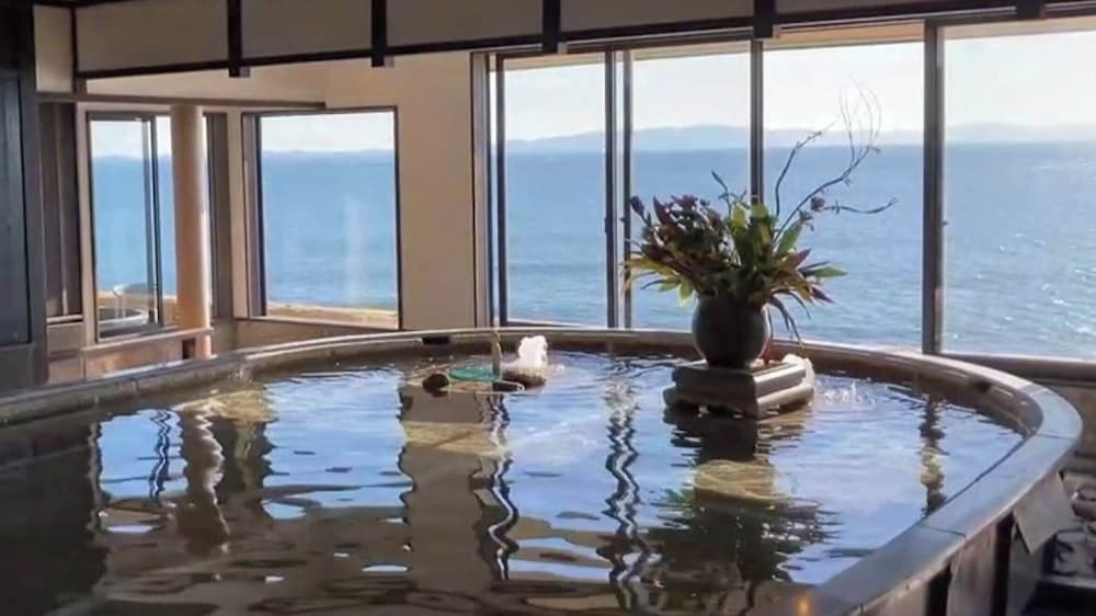 南知多の海を見おろす、絶景露天風呂の宿3949723